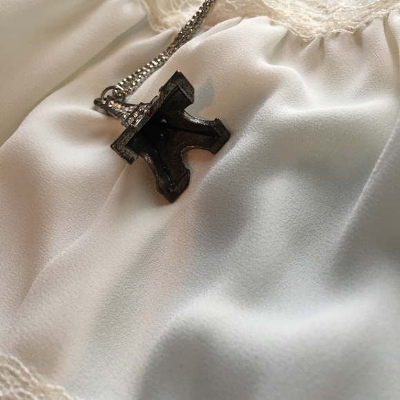 Paris Eiffel Tower Necklace - Picture 8 of 11